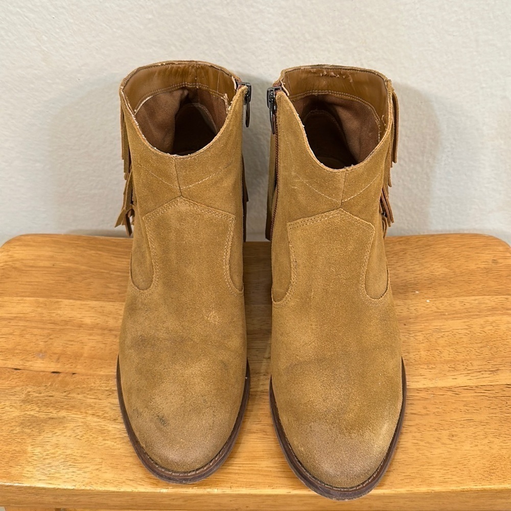 Marc Fisher Fringe Ankle Boots Tan Suede Boho Western